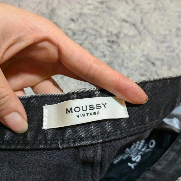 Moussy Vintage Black Jeans Lenwood Distressed Mid Rise Cropped Denim size 26 - Picture 6 of 13
